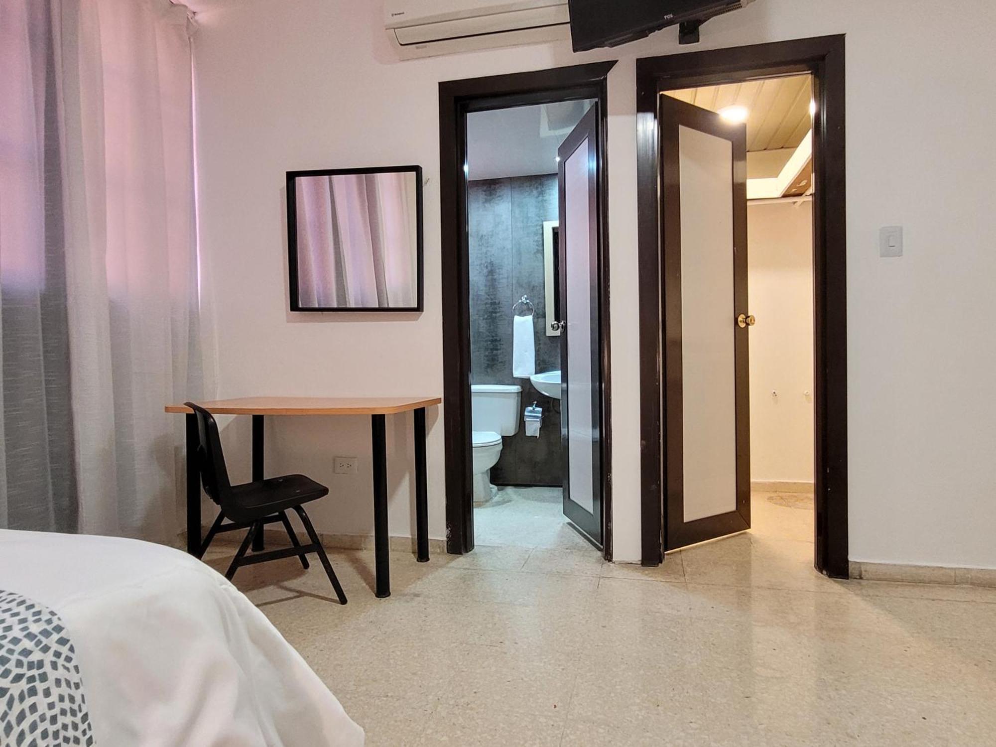 Aparthotel Drake Piantini Santo Domingo Zewnętrze zdjęcie