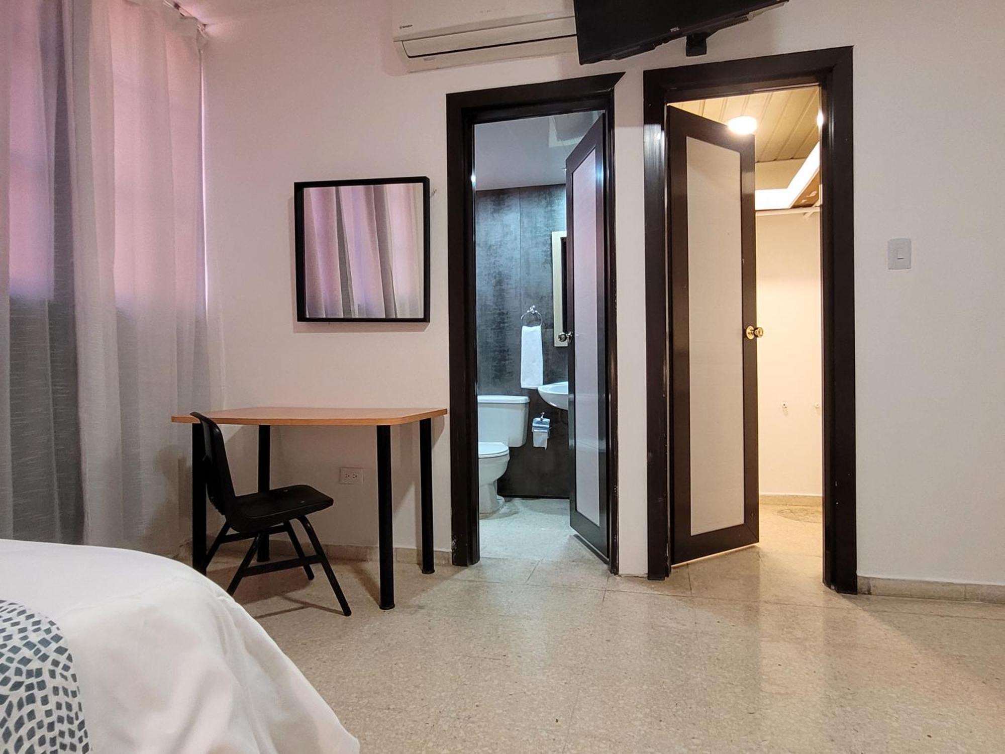 Aparthotel Drake Piantini Santo Domingo Zewnętrze zdjęcie